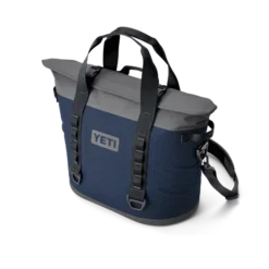 Yeti Hopper M30 2.5 Navy 9 W Hopper M30 Navy 3qtr Closed 1996 B 51dbe03a fd17 45d8 9c24 f5d33e006e4f