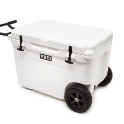 Yeti Tundra Haul White 7 180323 Haul Studio Website Assets ProductHaulWhiteQuarter FacingLid DownHandle Up 1680x1024 1609218870092